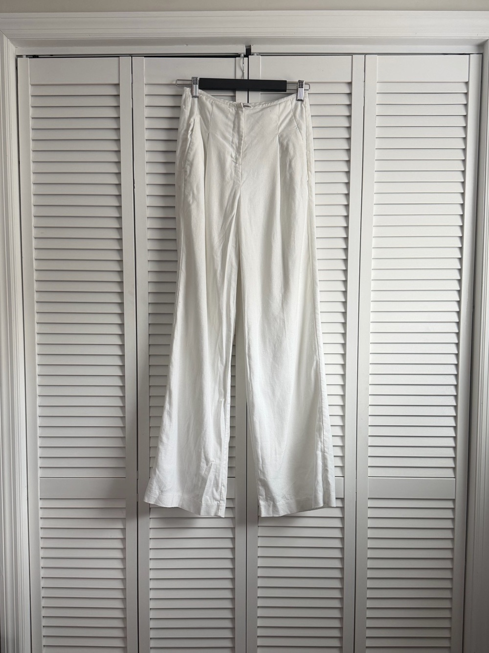 MESHKI Adriana Straight Leg Linen Pant in White
